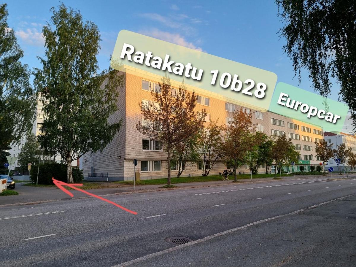 Railway&Bus Station Studio Oulu Exterior foto